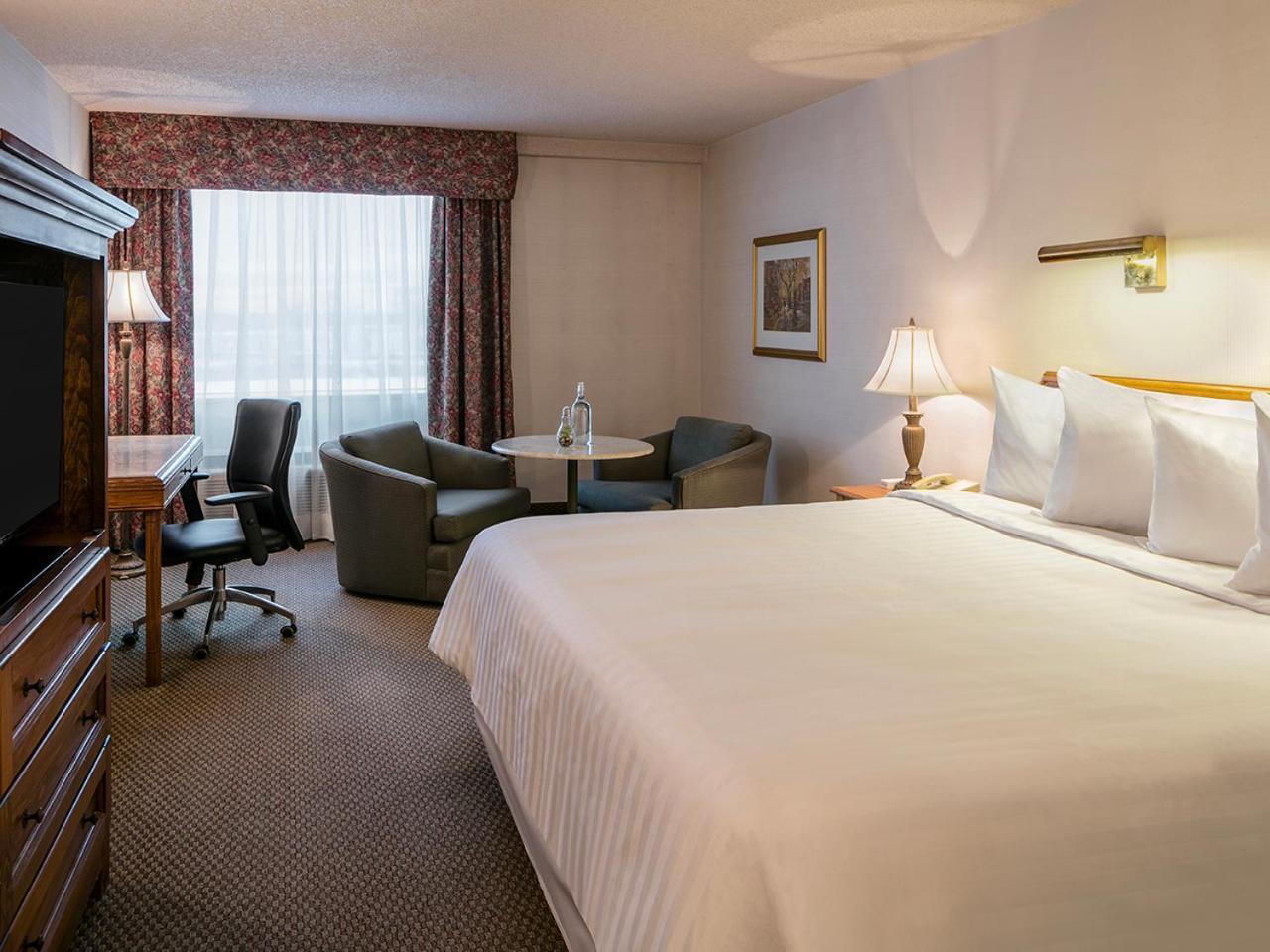 Hotels Gouverneur Montreal - Ile Charron 布谢维尔 外观 照片